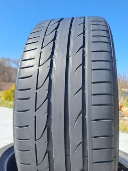 Bridgestone Potenza S001 235/40/19 - 6