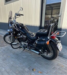 Suzuki VS 800 - 6