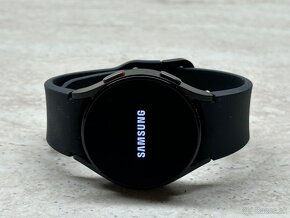 SAMSUNG Galaxy Watch 4 40mm Black - 6