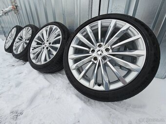 Letní alu kola Trinity 19" Škoda Superb 235/40 R19 - 6