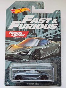 Hot wheels 10 - Ferrari, McLaren 720, Range Rover, Chevy - 6