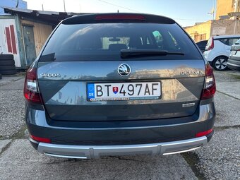 Škoda Octavia Combi 2.0 TDI 184k Scout DSG 4x4 - 6