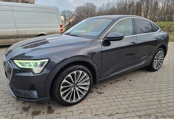 Audi e-tron 50 sportback S LINE - 6