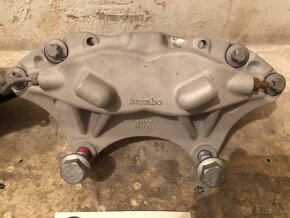 strmene Brembo pre Astru / Insigniu OPC - 6