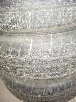 BRIDGESTONE 235/60 R18 - 6