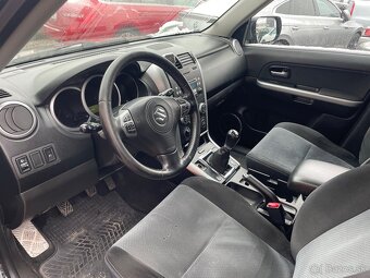 Suzuki grand Vitara 2,4i 4x4 124kw 2009 manual - 6