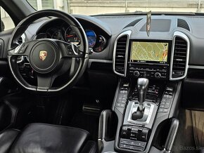 Porsche Cayenne Diesel 3.0 - 6