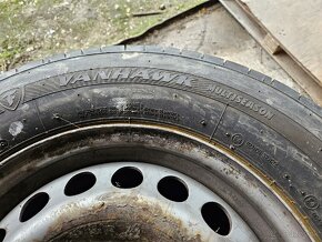 Plechové disky 6x130 + zimné pneu 205/75r16c - 6