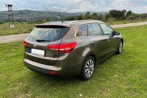 Kia Ceed SW 1,6 diesel, Platinum, 100kw, AT/7, r.v. 7/2016 - 6