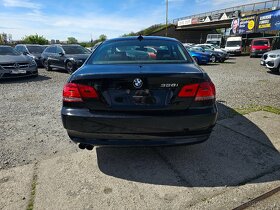 BMW Rad 3 Coupé E92 328ix Búrané - 6