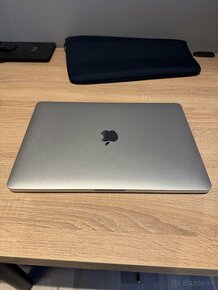 MacBook Pro M1 s touchbarom - 6