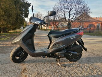 Yamaha Vity 125 - 6