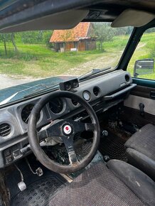 Suzuki Samurai 1.0 SJ410 - 6