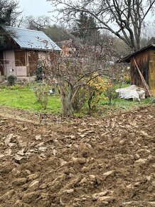 Záhradná chatka s pozemkom 600m2 Ku Zornici - 6