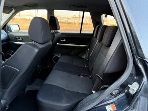 Suzuki Grand Vitara 1.9 DDiS 4x4 - 6