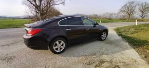 Opel insignia 2.0 cdti 118kw 2011 - 6