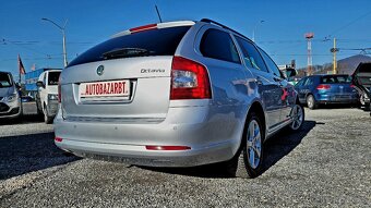 Škoda Octavia Combi 1.6 Tour II - 6