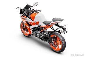 KTM RC 125 2023 - 6