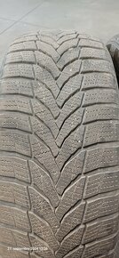 Predám Nexen 205/55r17 zimne - 6