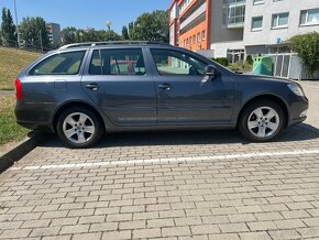 Škoda Octavia II Combi 1.6 TDI CR DPF Ambition 2012 - 6