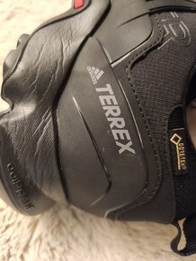 Adidas 48 - Trekingová obuv Terrex Swift R Gtx AQ5306 Čierna - 6