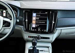 Volvo V90 2.0 D4 AWD CROSS COUNTRY ČR 140 kw - 6