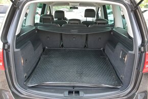 Volkswagen Sharan 2.0 TDi 4×4 SR voz 1 Majiteľ 7 miest - 6