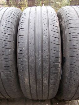 Pneumatiky Dunlop 215/60R17 letné 4ks - 6