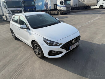 HYUNDAI  I 30 - 6