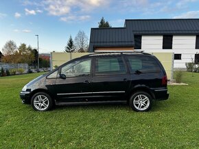 Volkswagen Sharan 1.9 TDI Comfortline - 6