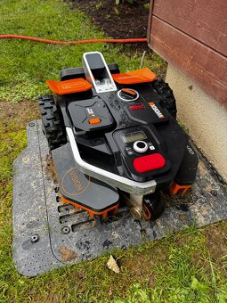 GPS robotická kosačka Worx Landroid M600 - 6