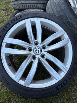 Predná elektróny originál vw durban r18 5x112 - 6