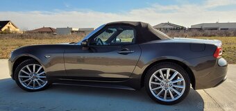 Fiat 124 spider - 6