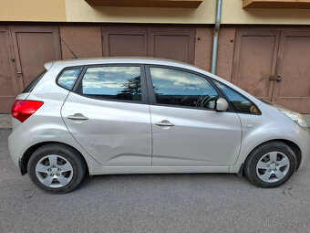 KIA VENGA 1.4 CRDi r.v. 2011 74020 km - 6