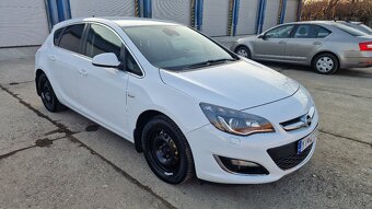 Opel Astra J 1.6 CDTI 100kW Cosmo, Bixenón, Navi, Kamera - 6