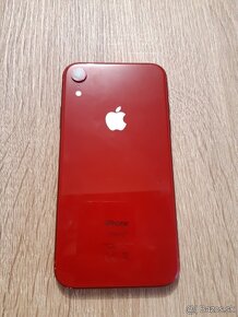 iPhone XR / 64GB Červený prasknutý displej - 6