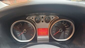 Ford Focus, benzin/plyn - 6