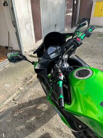 Motocykel motorka Kawasaki Ninja 650 ER6F - 6