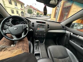 KIA SORENTO 2014 2.2 4WD 145KW - 6