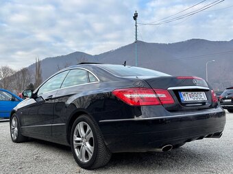 Mercedes-Benz E trieda Coupe 350 CGI Blue - 6