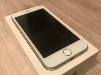 Apple iPhone 7 Silver 32GB - 6