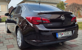 Opel Astra 1.6 Cosmo - 6