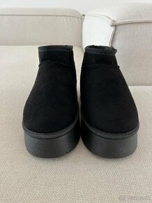 Ugg platform mini dámske čižmy čierne - 6