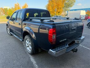 Nissan Navara NP300 DoubleCab Tekna - 6