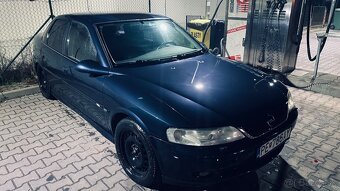 Opel Vectra B - 6