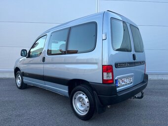 Predám Citroën Berlingo 1.4 benzín 174 300km - 6