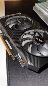 Asus GTX 1650 - 6