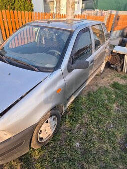 Fiat Punto - 6