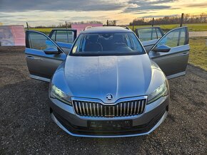 Škoda Superb Combi 2.0 TDI  190k 4x4 Live Plus DSG - 6