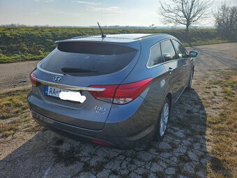 HYUNDAI I40 1.7CRDI 100KW 2013 COMFORT - 6